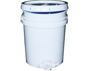 Honey Pouring Bucket